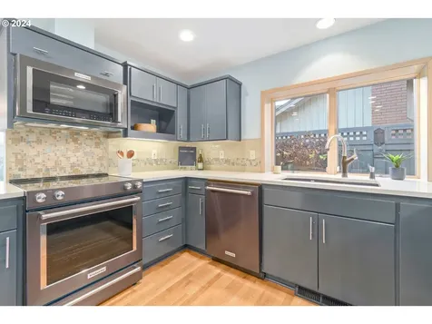 931 Shaughnessy Lane Eugene OR 97401