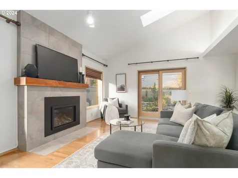 931 Shaughnessy Lane Eugene OR 97401