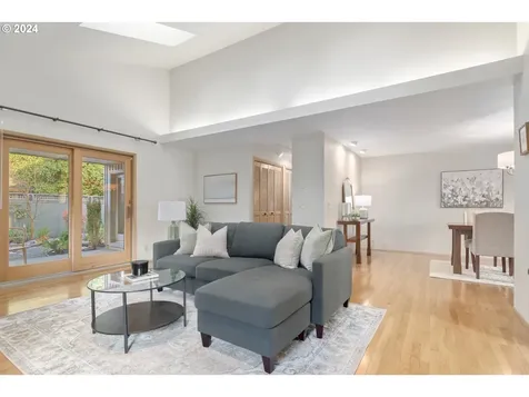 931 Shaughnessy Lane Eugene OR 97401