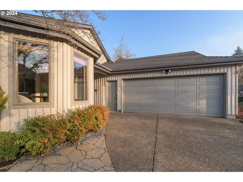 931 Shaughnessy Lane Eugene OR 97401