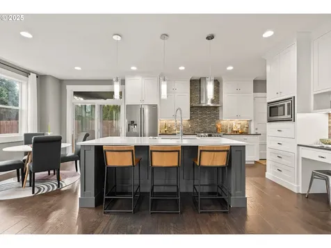 8504 N Fiske Avenue Portland OR 97203
