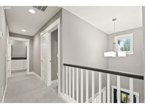8504 N Fiske Avenue Portland OR 97203