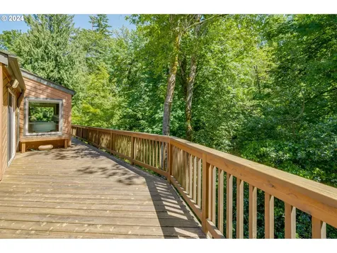 6136 Sw Barnes Road Portland OR 97221
