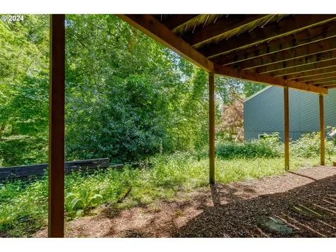 6136 Sw Barnes Road Portland OR 97221