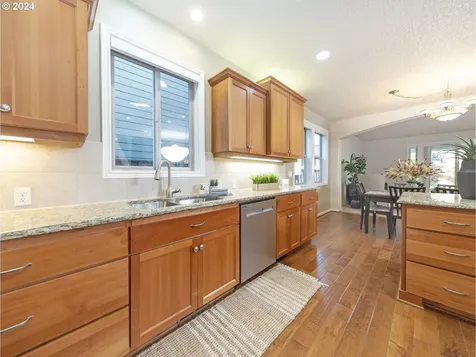 2514 Falls Street Forest Grove OR 97116