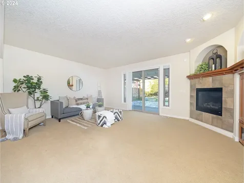 2514 Falls Street Forest Grove OR 97116