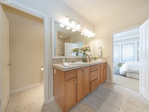 2514 Falls Street Forest Grove OR 97116