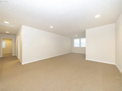 2514 Falls Street Forest Grove OR 97116