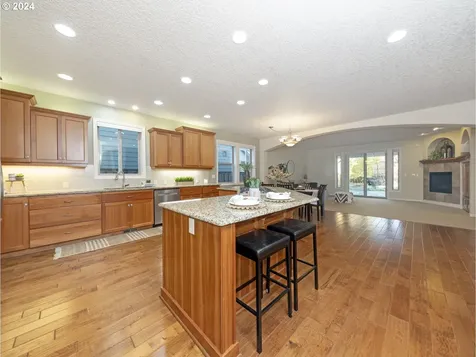 2514 Falls Street Forest Grove OR 97116