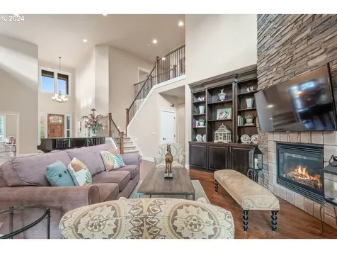 1114 NW Goodwin Street Camas WA 98607
