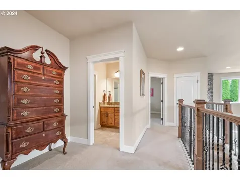 1114 NW Goodwin Street Camas WA 98607
