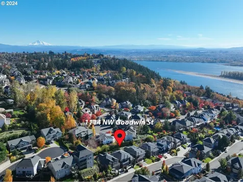 1114 NW Goodwin Street Camas WA 98607
