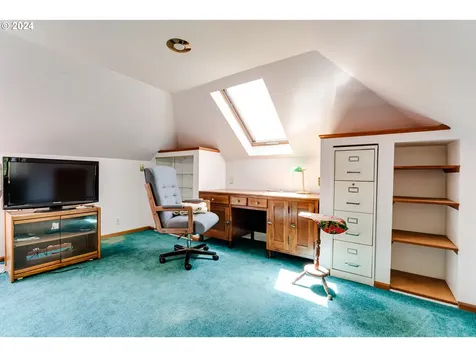 86585 Bailey Hill Road Eugene OR 97405