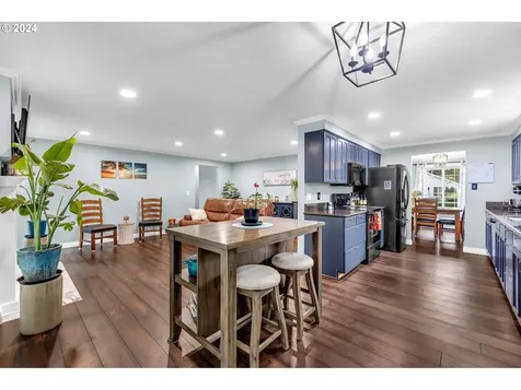 19925 SW Oak Court Beaverton OR 97078