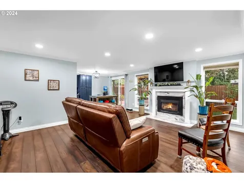 19925 SW Oak Court Beaverton OR 97078