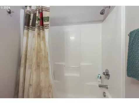 1681 Kanaka Creek Road Stevenson WA 98648