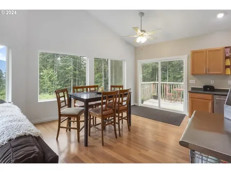 1681 Kanaka Creek Road Stevenson WA 98648