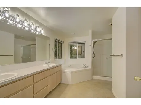 17407 NE 192nd Avenue Brush Prairie WA 98606