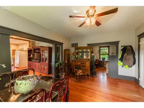17867 Highway 42 Myrtle Point OR 97458