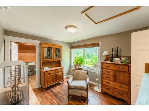 17867 Highway 42 Myrtle Point OR 97458