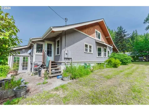 17867 Highway 42 Myrtle Point OR 97458
