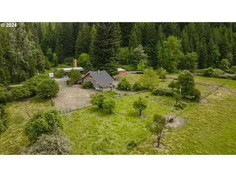 17867 Highway 42 Myrtle Point OR 97458