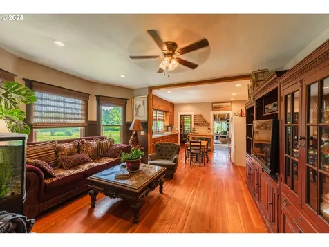 17867 Highway 42 Myrtle Point OR 97458