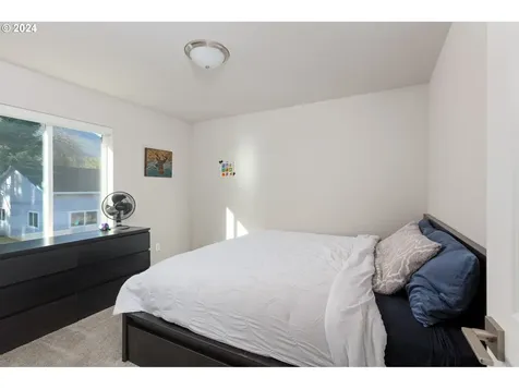 865 Se Hilltop Lane Cascade Locks OR 97014