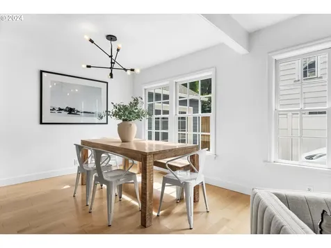 159 5th Street Lake Oswego OR 97034