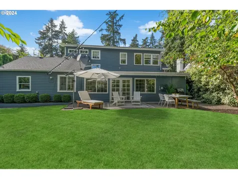 159 5th Street Lake Oswego OR 97034