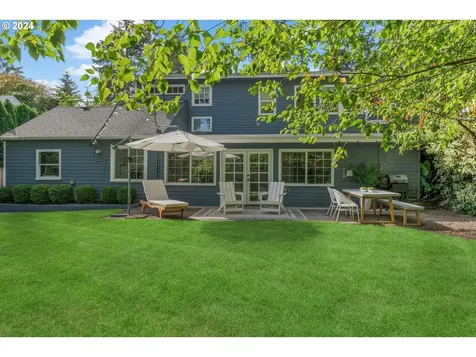 159 5th Street Lake Oswego OR 97034