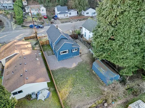 211 Monroe Street Oregon City OR 97045