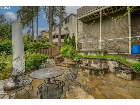 1609 Sw Joshua Street Portland OR 97219