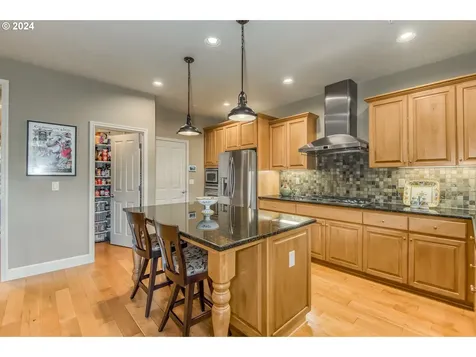 1609 Sw Joshua Street Portland OR 97219