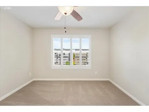 126 Ne 57th Avenue Hillsboro OR 97124