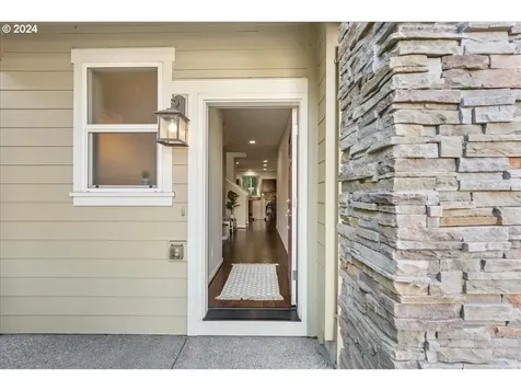 126 Ne 57th Avenue Hillsboro OR 97124
