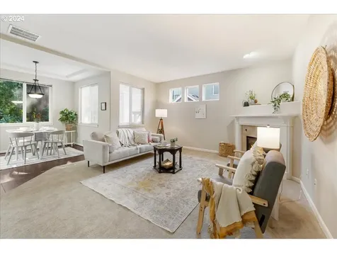 126 Ne 57th Avenue Hillsboro OR 97124