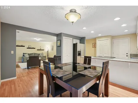 615 Nw 133rd Circle Vancouver WA 98685