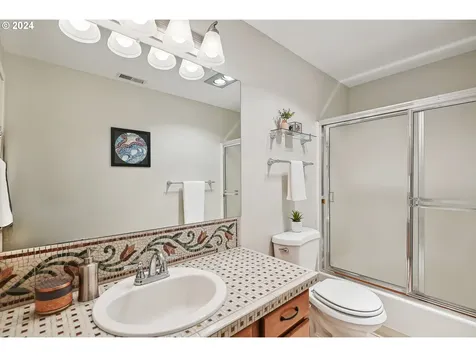 615 Nw 133rd Circle Vancouver WA 98685