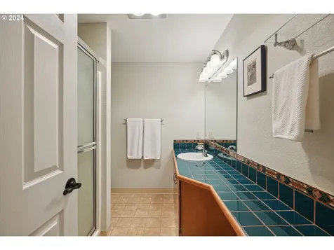 615 Nw 133rd Circle Vancouver WA 98685