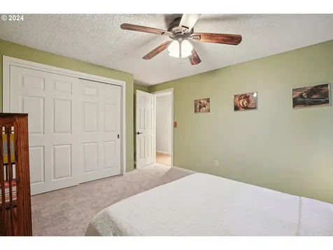615 Nw 133rd Circle Vancouver WA 98685