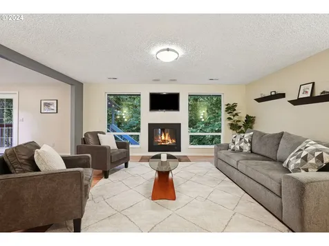 615 Nw 133rd Circle Vancouver WA 98685