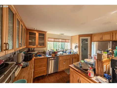 63668 Isthmus Heights Road Coos Bay OR 97420
