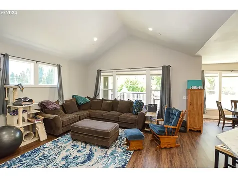 1284 Waite Street Eugene OR 97402