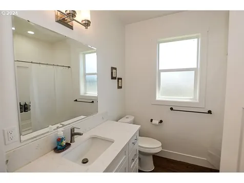 1284 Waite Street Eugene OR 97402