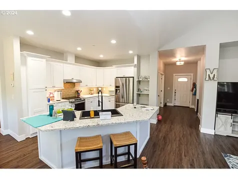 1284 Waite Street Eugene OR 97402