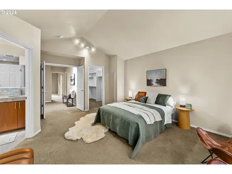 2734 NW Upshur Street Portland OR 97210