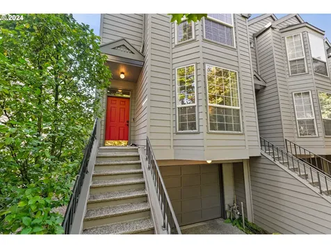 2734 NW Upshur Street Portland OR 97210