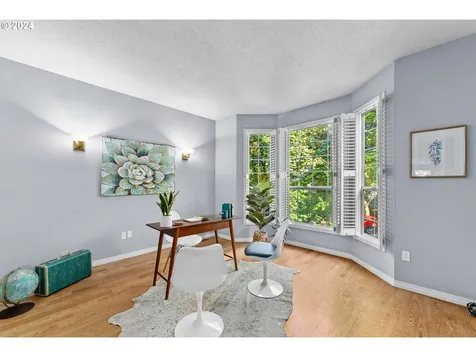 2734 NW Upshur Street Portland OR 97210