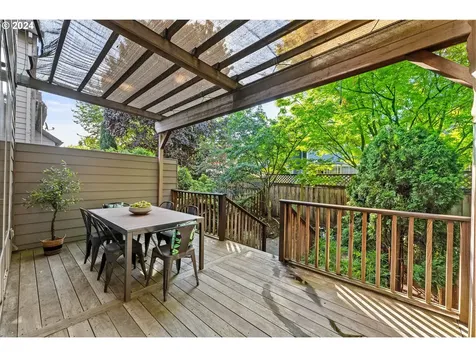 2734 NW Upshur Street Portland OR 97210